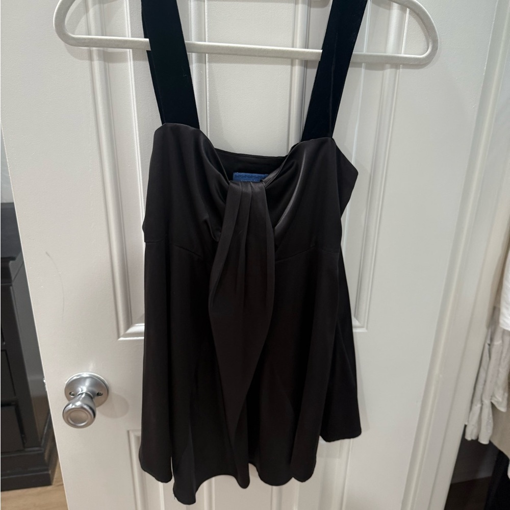 Vera Wang Top